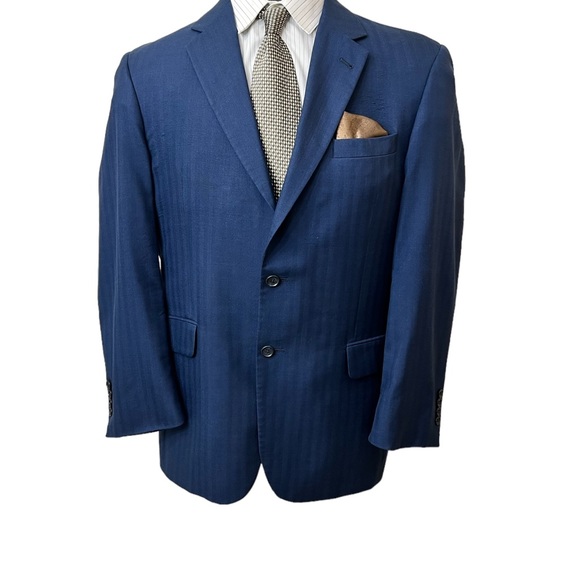 JOS. A, BANKS MENS NAVY BLUE WOOL AND SILK BLAZER, SIZE 41R VERY HANDSOME BLSZER - Picture 2 of 13